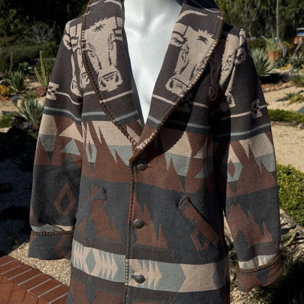 Double D Ranch Beeves & Brands Brown Western Patterned Coat - Shawl Collar